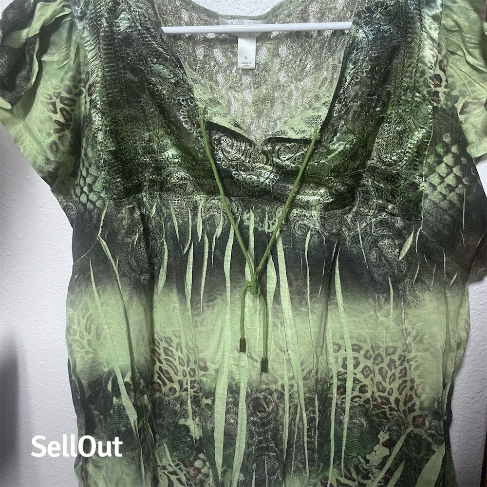 Dressbarn Women's XL Green Paisley Boho Blouse Lace Back Ruffle Sleeve